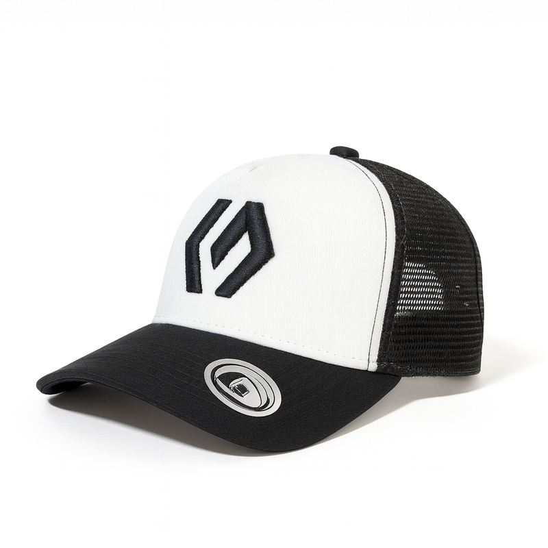 BONÉ PRETO / BRANCO